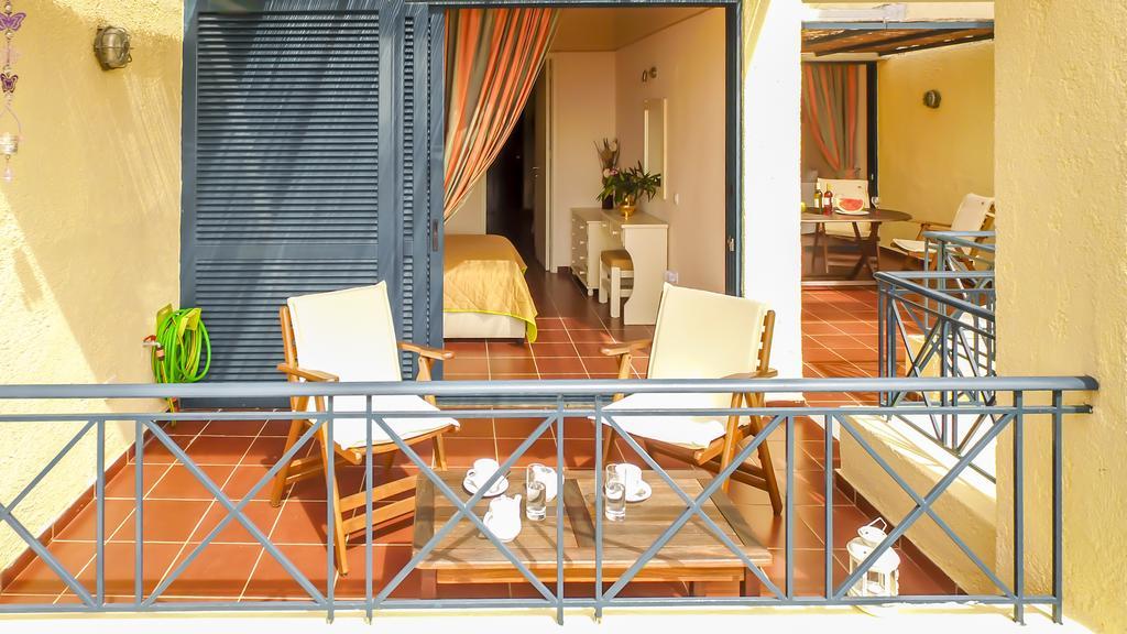 Manto On The Beach Apartments Barbati Luaran gambar